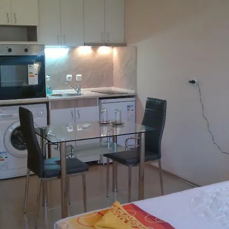 студио алекс Апартаменты